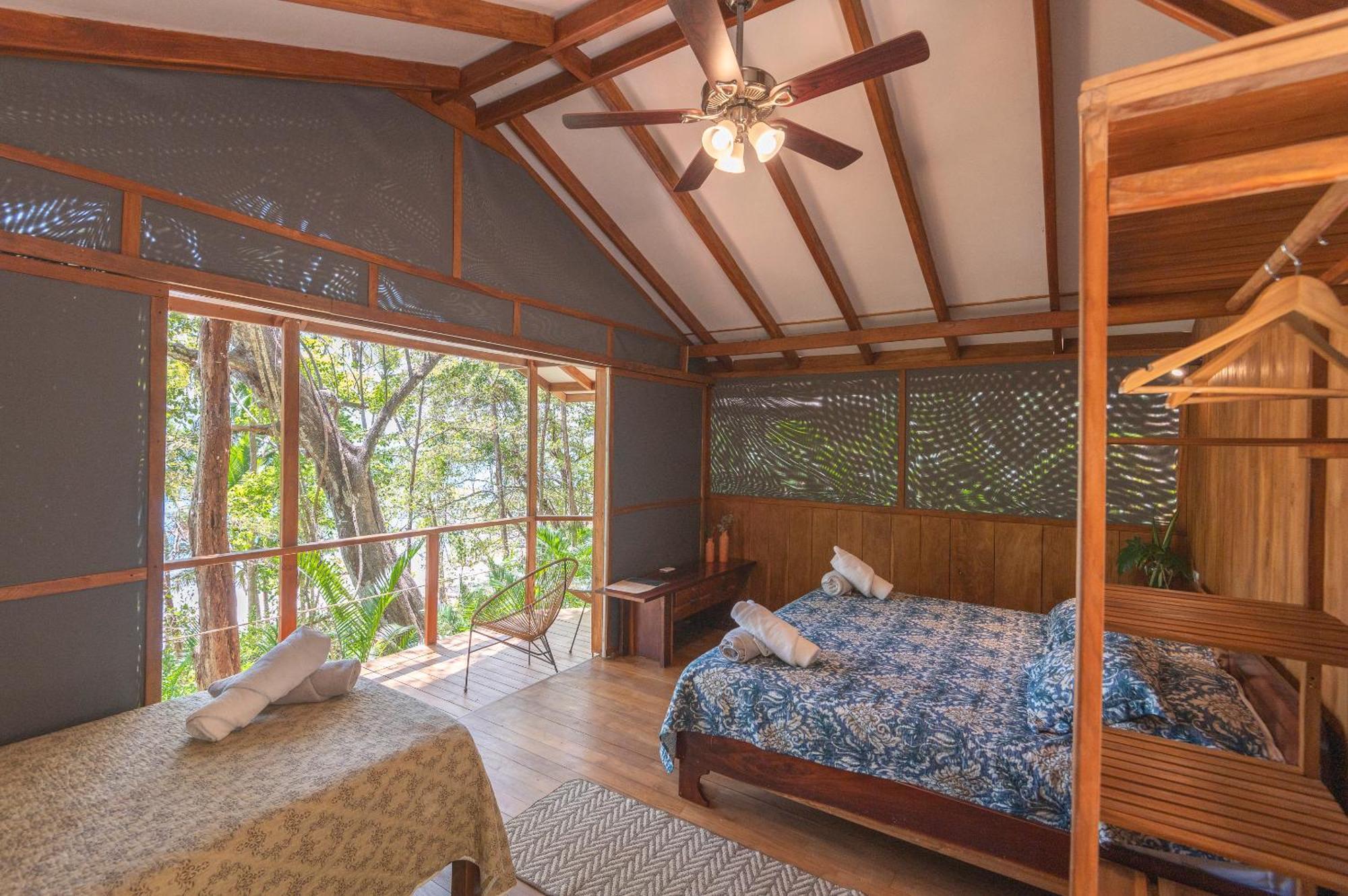 Los Vivos Beachfront Experience Pochote Bilik gambar